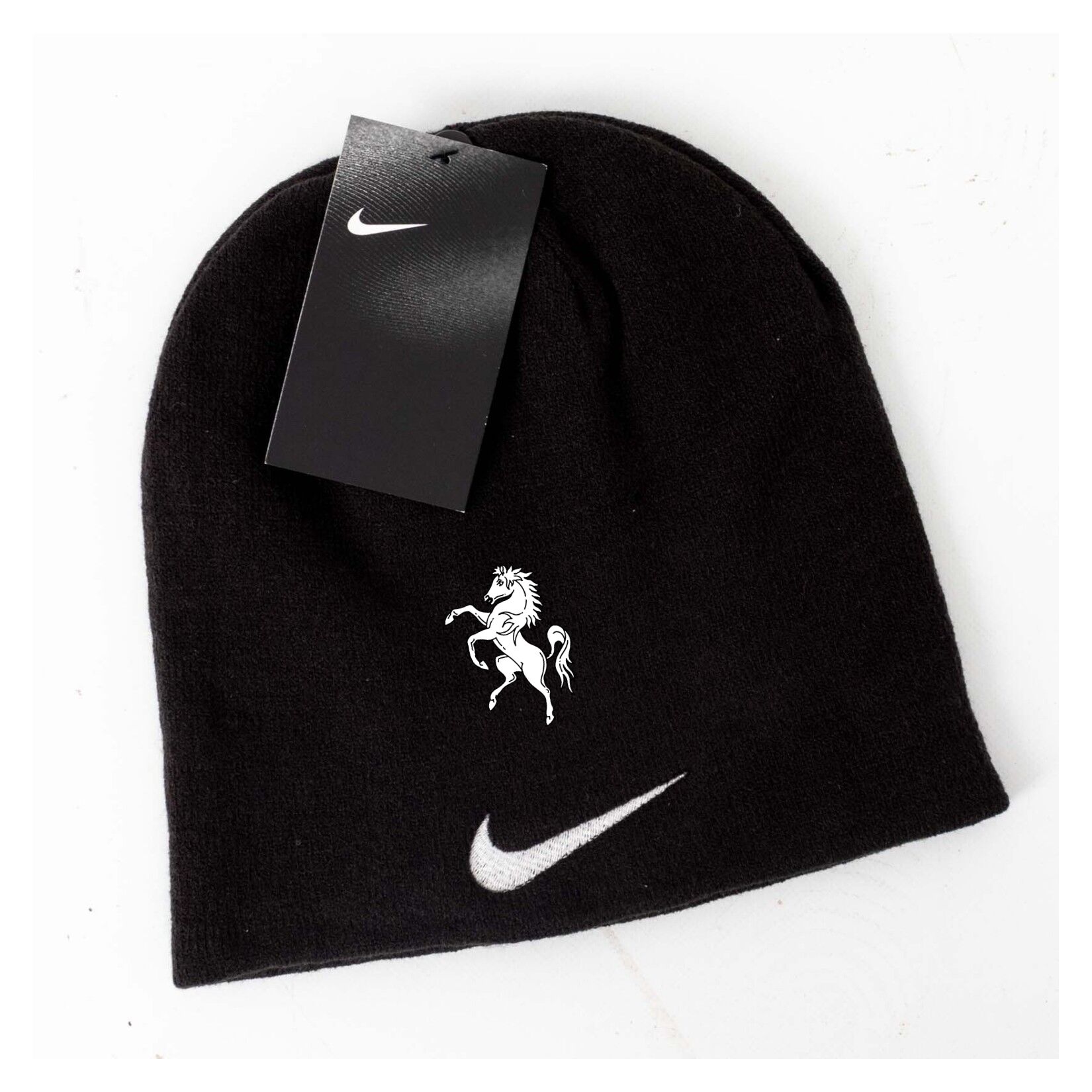 Zelus-Nike Swoosh Beanie - Black