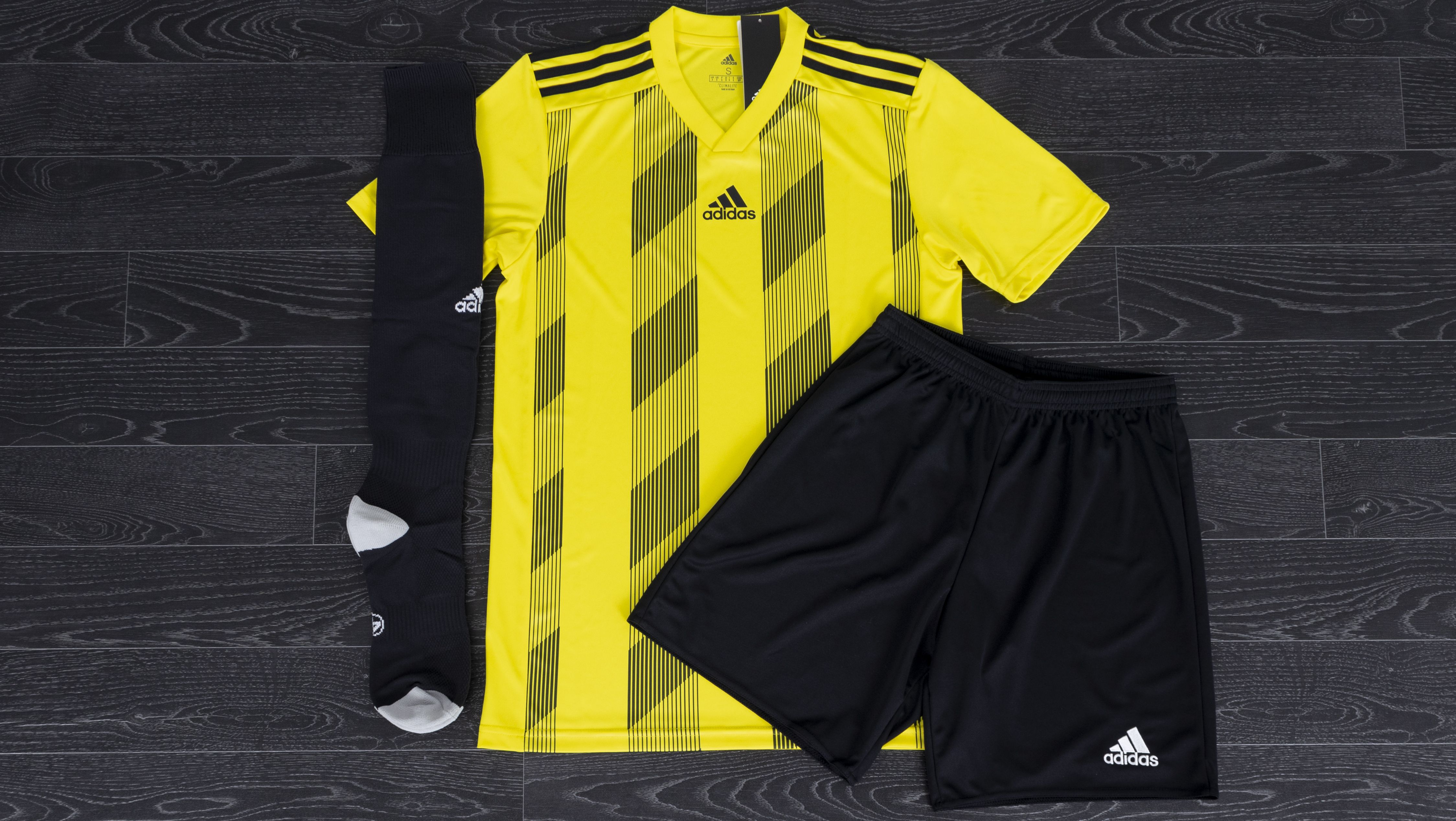 adidas yellow and black football kit