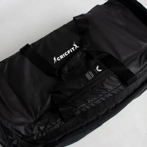 Castore Large Wheelie Bag