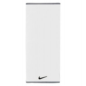 Nike Fundamental Towel White-Black