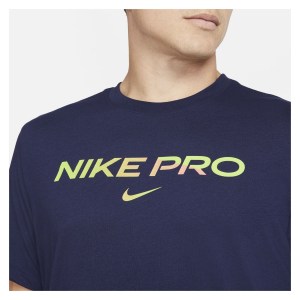 Nike Pro T-Shirt