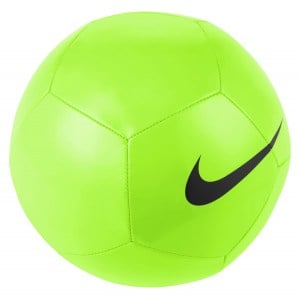 Nike Pitch Team Football