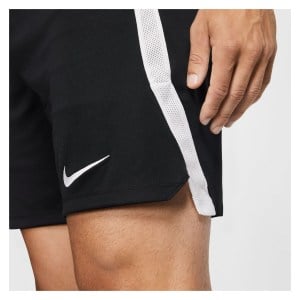 Nike Classic Shorts