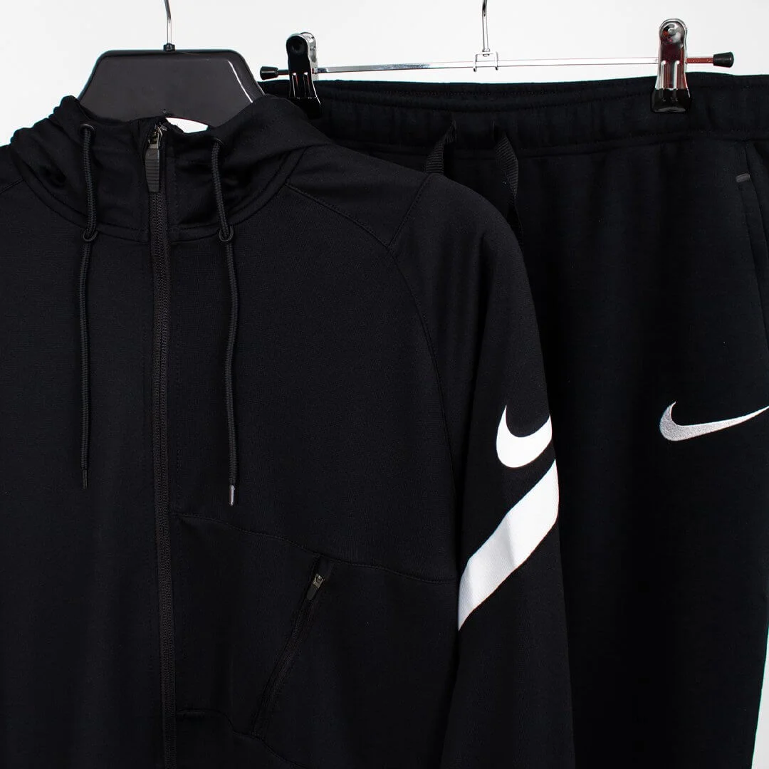 Nike Football, Training, Leisure | Discounts | Kitlocker