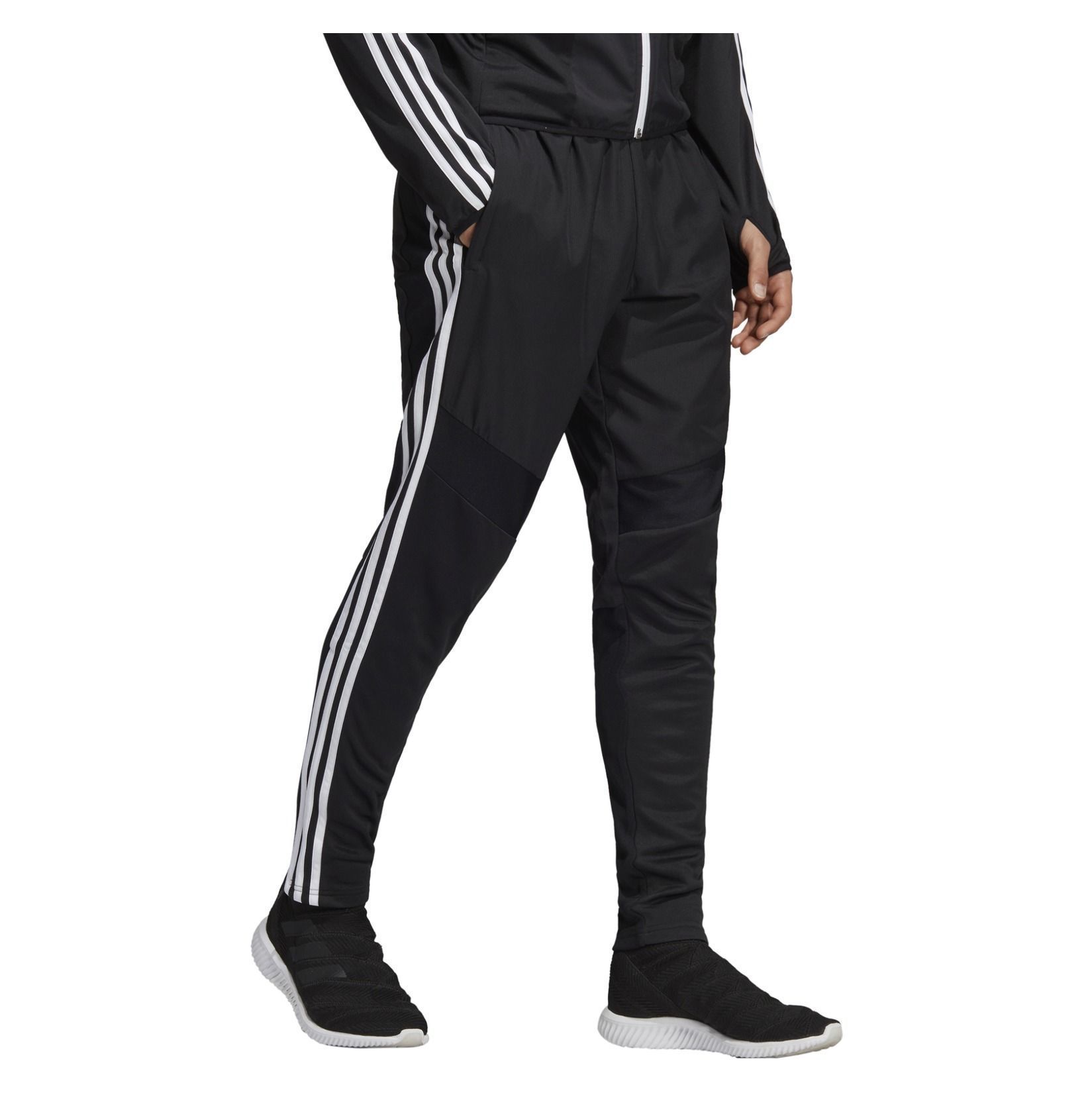 adidas tiro 1