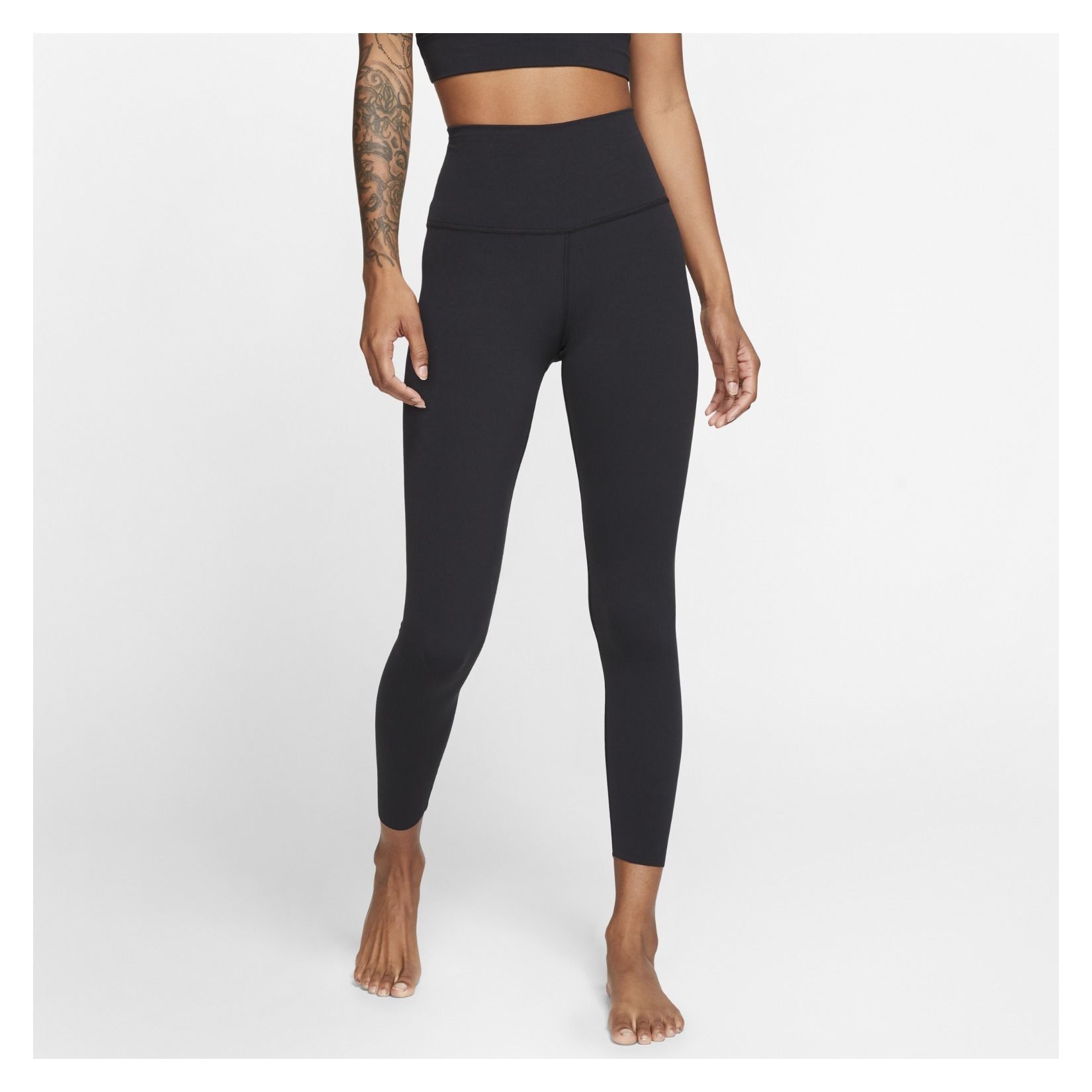 nike black yoga pants