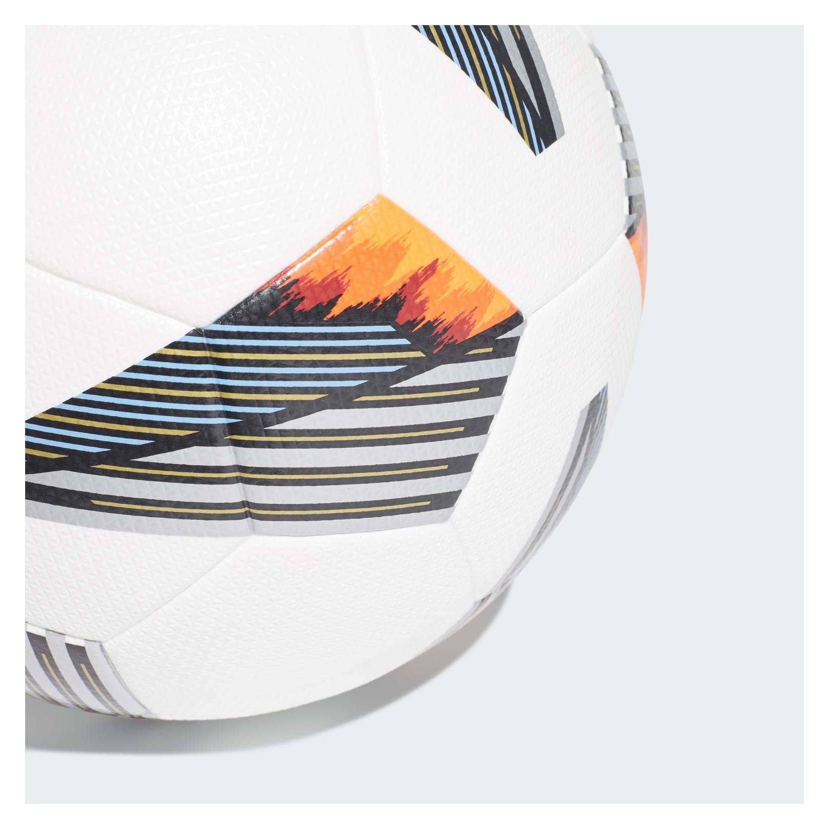 Adidas Tiro Ball - FIFA QUALITY PRO Match Football