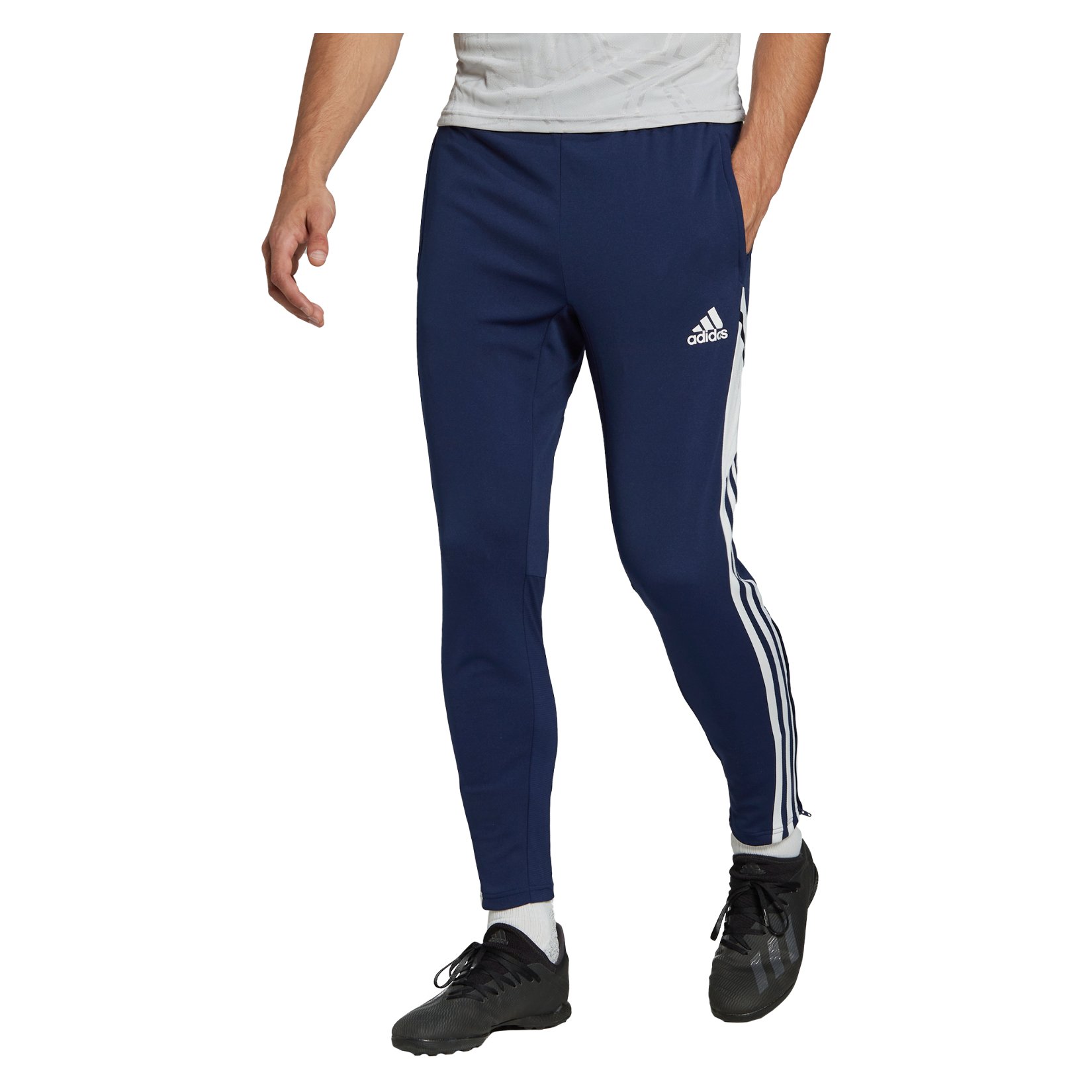 adidas 22 Training Kitlocker.com