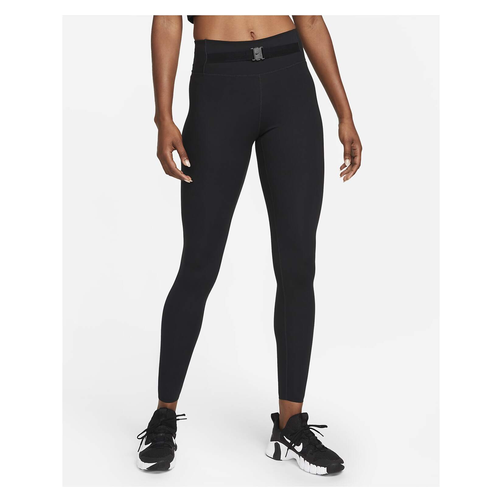 Nike Pro Therma Fit Leggings  Workout leggings, Nike pros, Pocket leggings