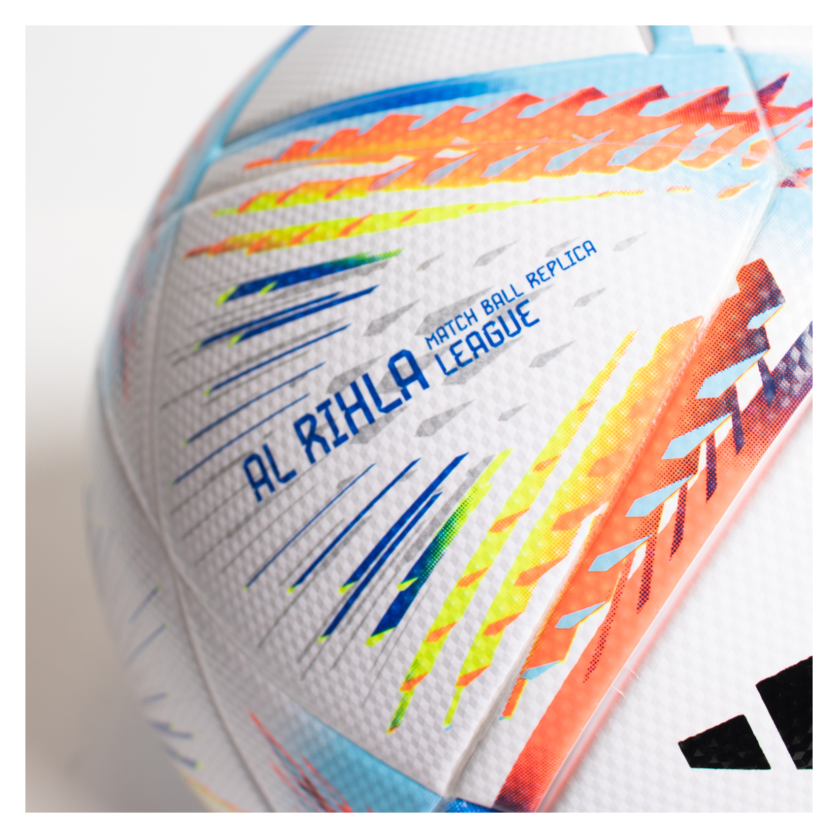 adidas Al Rihla League Football QATAR WORLD CUP 2022 BALL