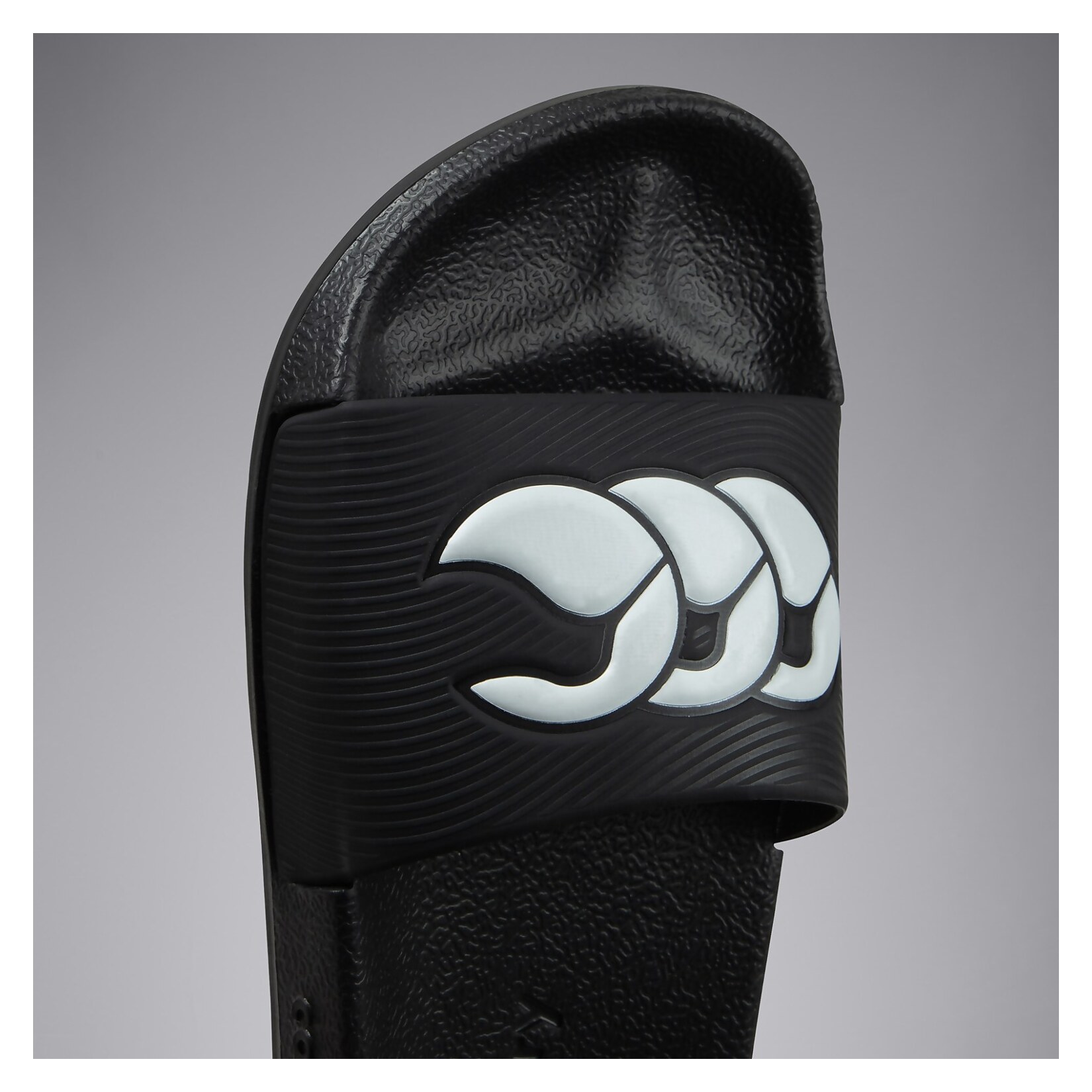 Nike wide fit sliders 2025