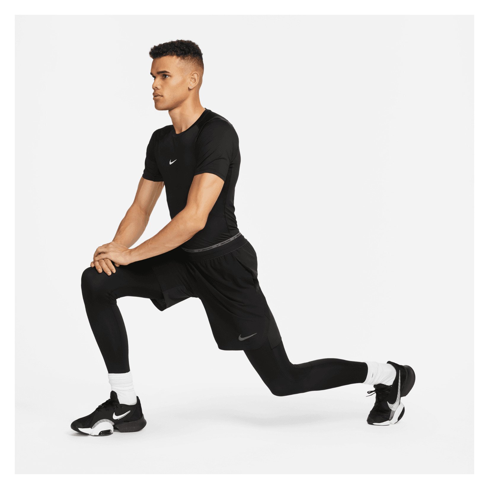 Nike Pro Dri-FIT Tight Short-Sleeve Fitness Top