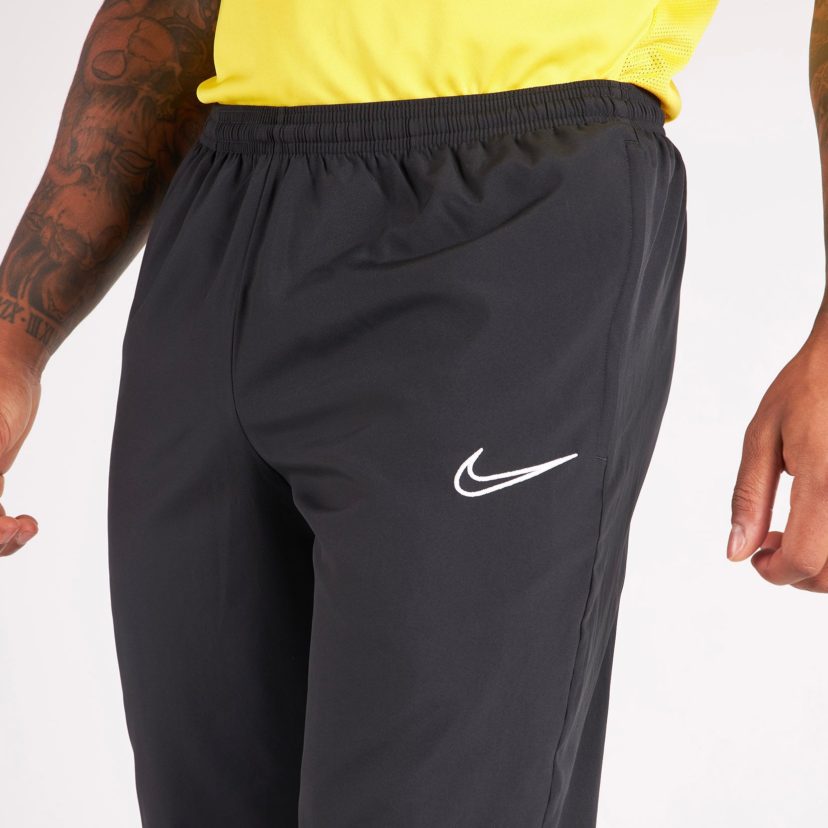 Nike Academy Track Pants (M) - Kitlocker.com