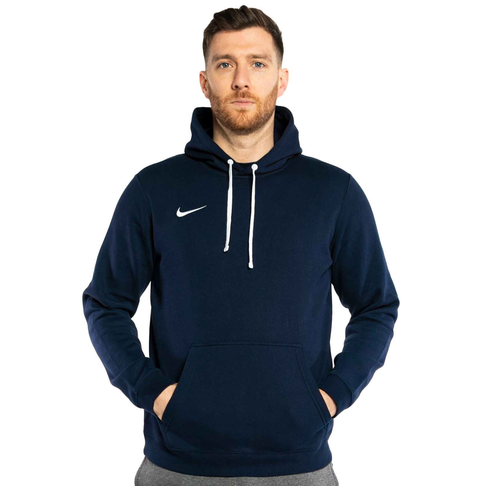 nike team club pullover hoodie