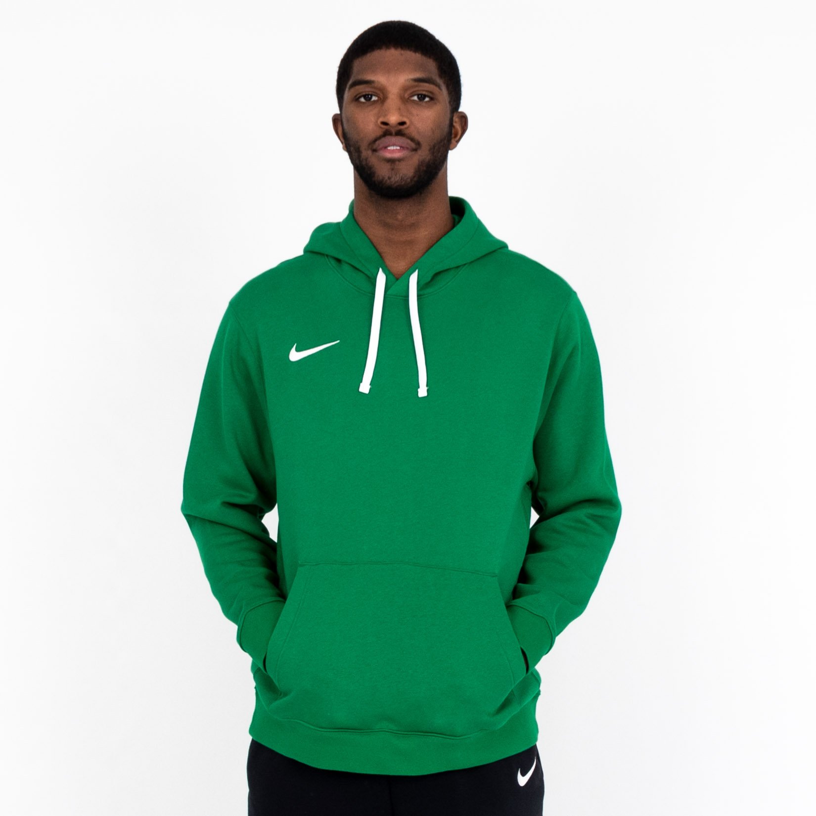 nike team club hoodie
