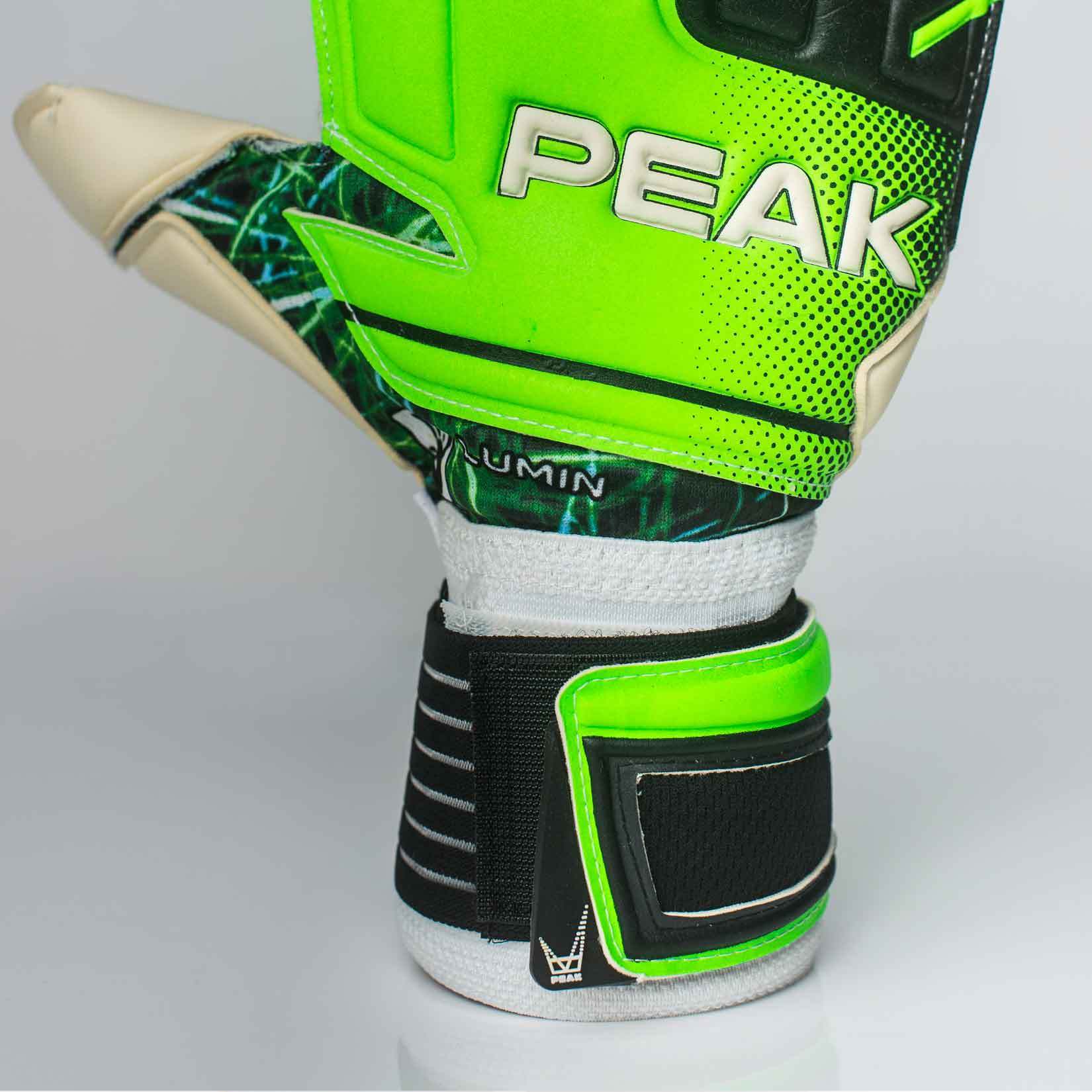 Peak Lumin Pro Green Goalkeeper Gloves