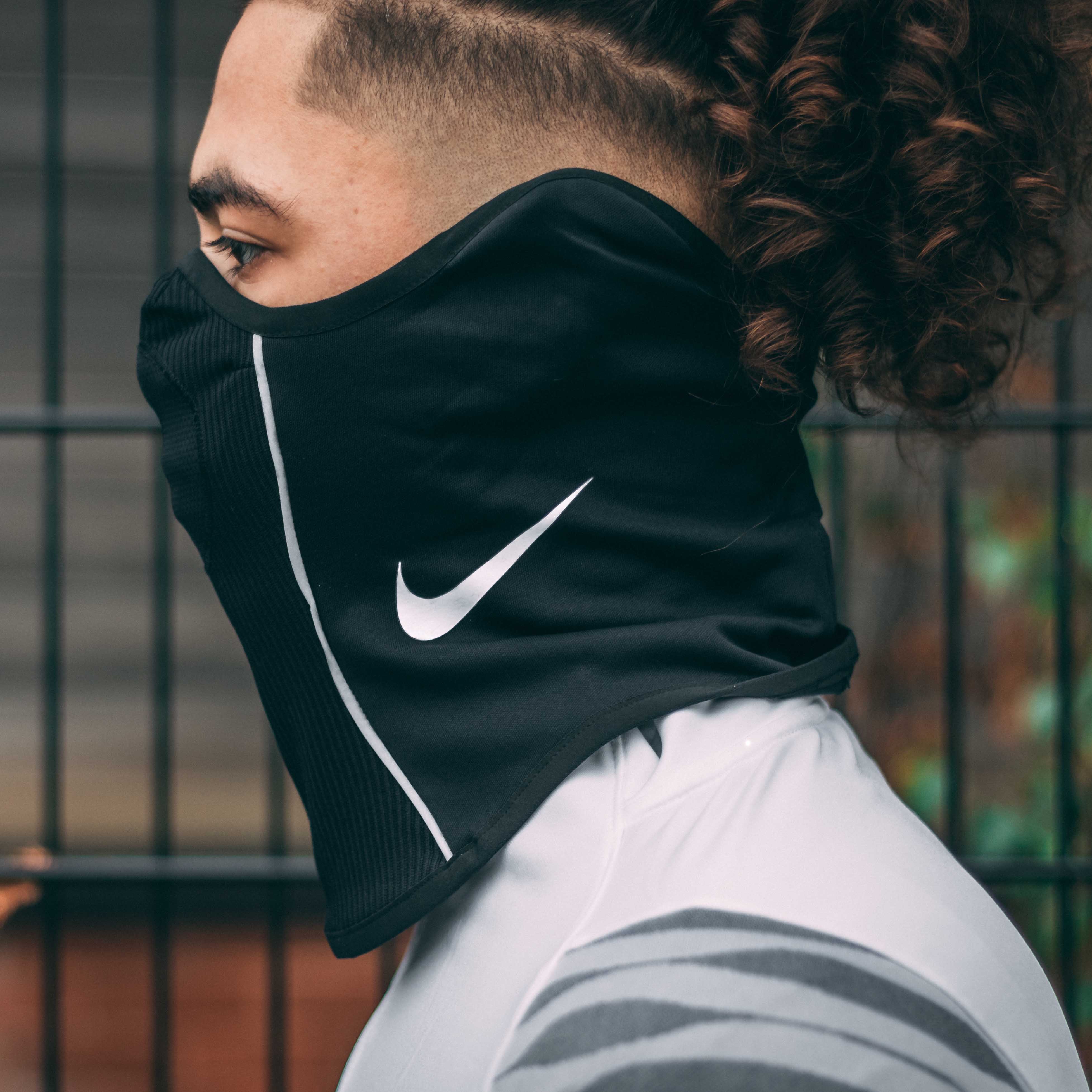 nike winter warrior snood