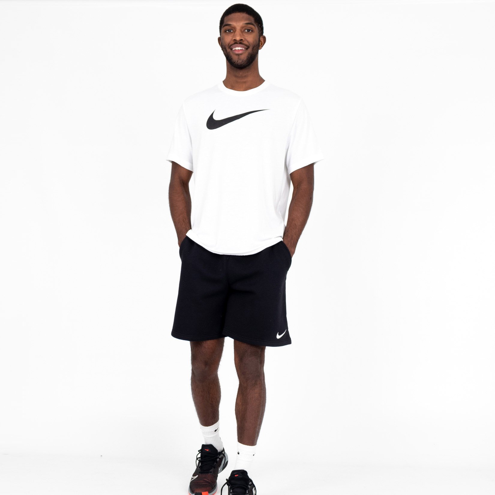 Nike Team Club 20 Fleece Shorts (M) - Kitlocker.com