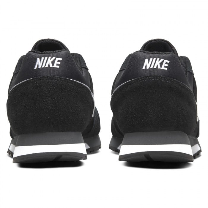 Nike MD Runner 2 Shoe