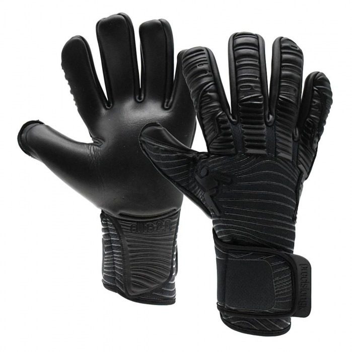 Nike Therma-FIT Academy Football Gloves. Nike LU