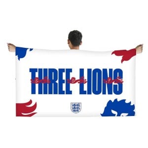 England Team Merchandise Cape Flag