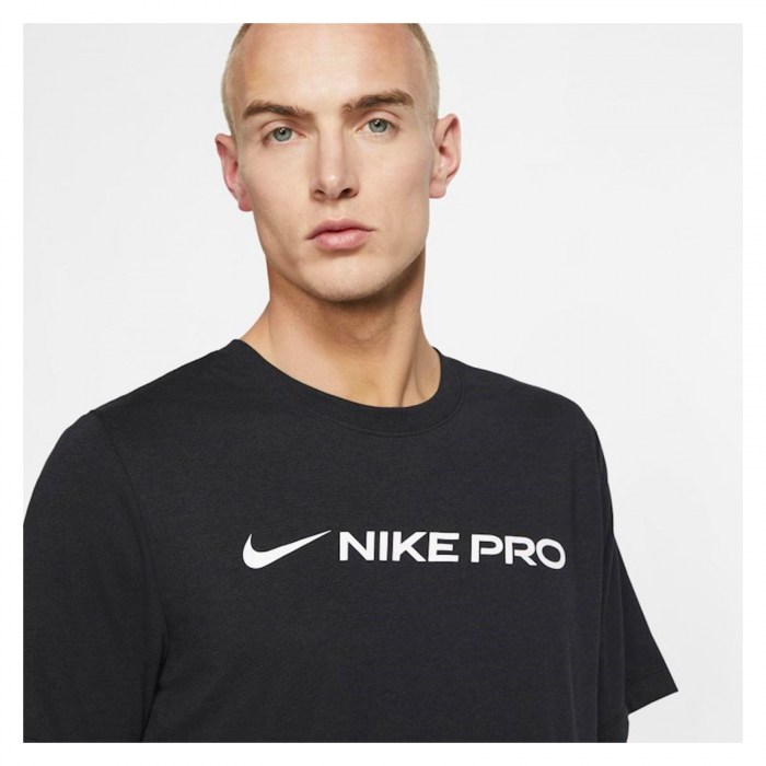 Nike Dri-FIT Men's Training T-Shirt