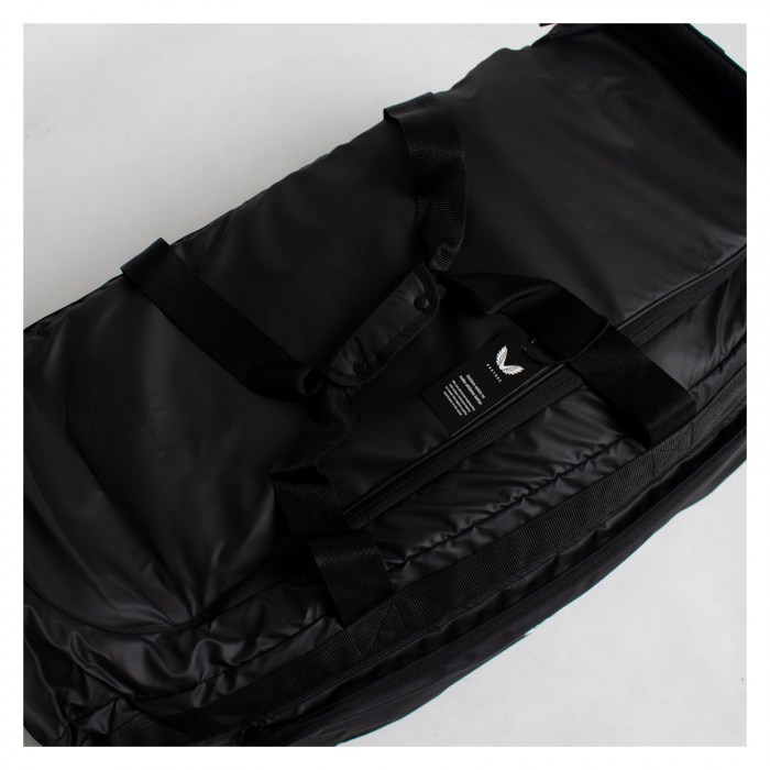 Castore Large Wheelie Bag
