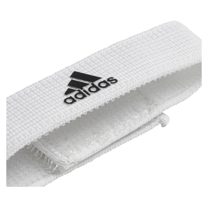 97079-WHITE-BLACK-CAT(1)-POS(2)-RAND(5z34i)
