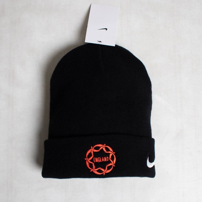Nike Roses Beanie - Black