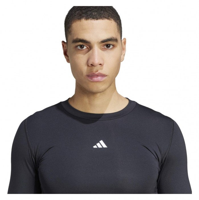 adidas Techfit Long-Sleeve Tee - Black/White
