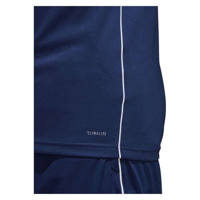 DSB40-DARK-BLUE-WHITE-CAT(1)-POS(6)-RAND(svnwl)