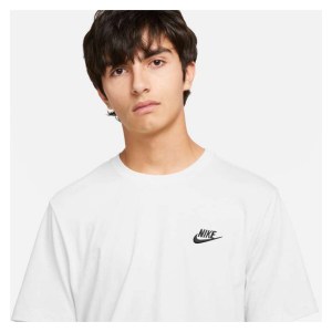 Nike Sportswear Club T-Shirt