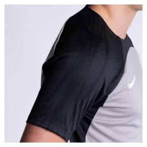 Nike Dri-Fit Strike III Jersey